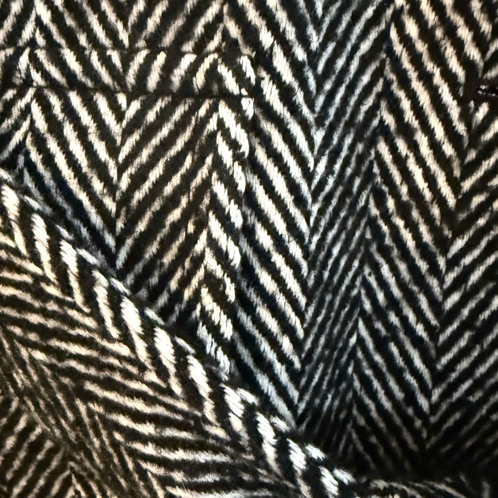 Gap Monochrome Herringbone Jacket - image 3